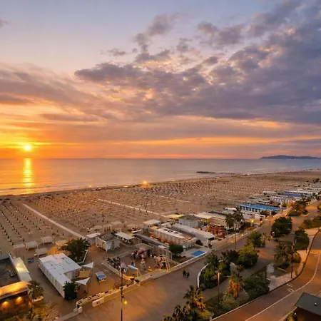 Hotel Regina Fronte Mare-2