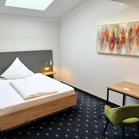 Stadthotel Miya-3