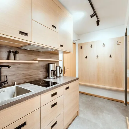Harmls Aparthotel-3
