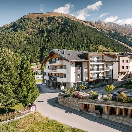 Alpinhotel Monte Superior - Silvretta Card Premium Betrieb-3