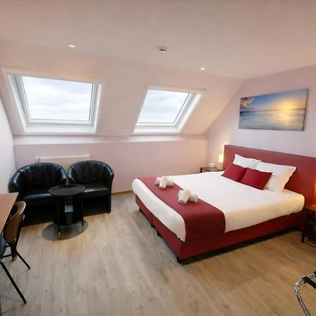 Hotel Cardiff-2