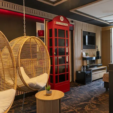 Hotel The Happy Traveler-3
