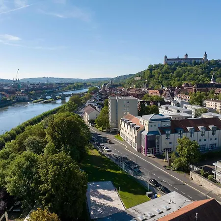 Mercure Hotel Würzburg am Mainufer-2