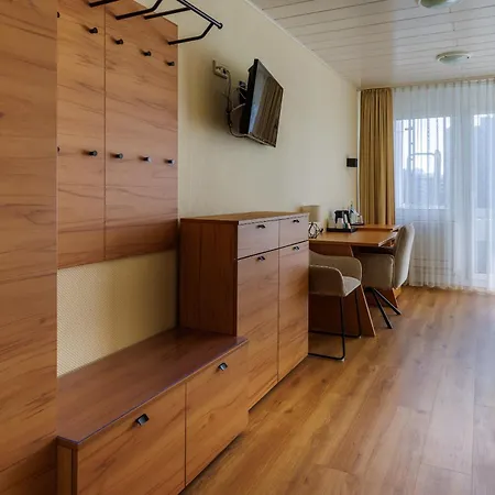 Hotel ISG Heidelberg-3