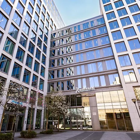 Radisson Hotel Brussels Centre Midi-2