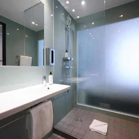 Premier Inn München City West-2
