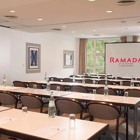 Ramada By Wyndham Flensburg City-2