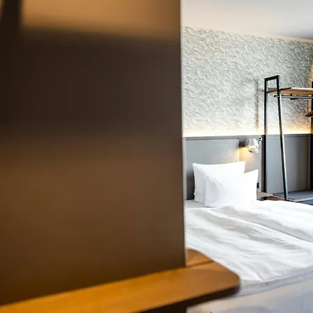 Motel One Hamburg-Alster-3