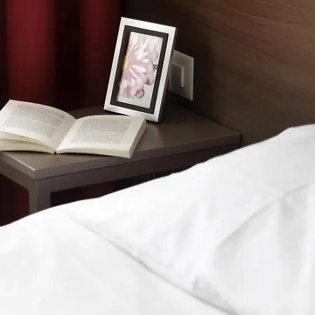 Aparthotel Adagio Basel City-2