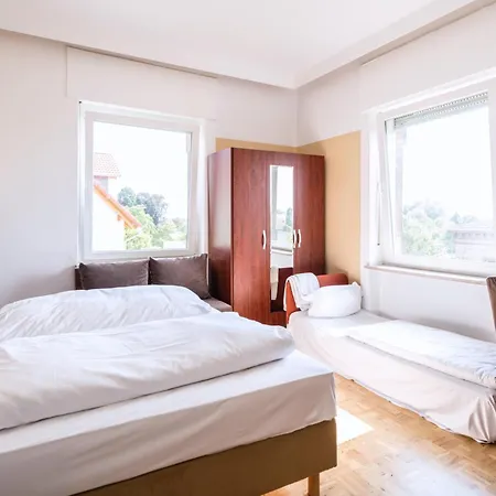 Hotel Starkenburger Hof-3