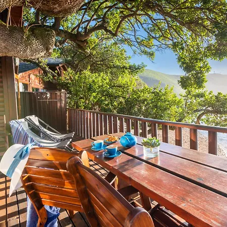 Under Milkwood Resort-3