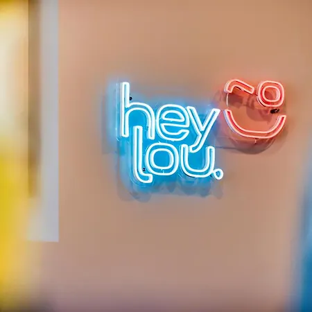 Hey Lou Hotel Friedrichshafen-3
