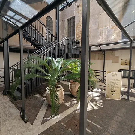 Domus Sessoriana-3