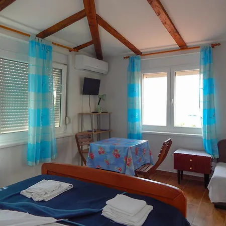 Guest House Frane-3