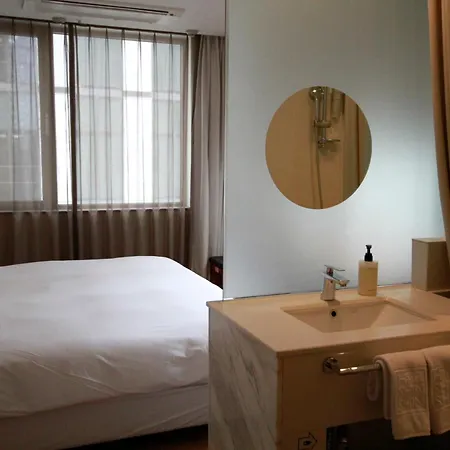 Seoul Hotel ShinShin Myeongdong-2