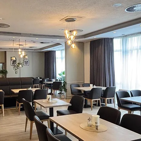 Dormero Hotel Wilhelmshaven-3