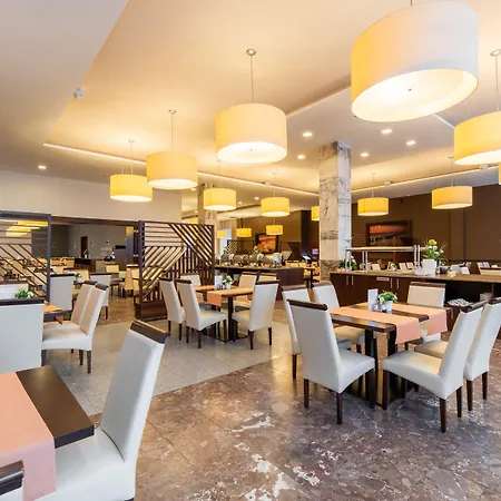 Vestina Wellness&SPA Hotel-3