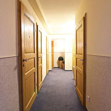 Hotel Schönfeld-2