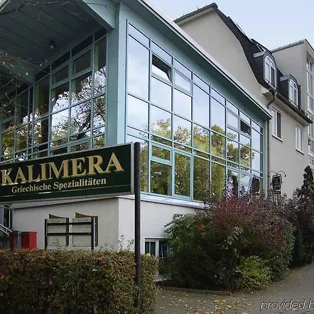 Hotel Grossbeeren-3