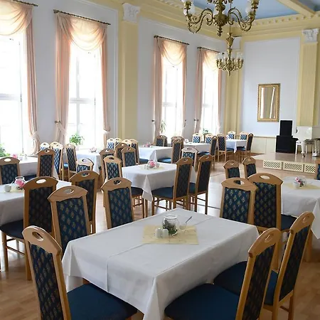 Hotel garni Goldene Henne-2