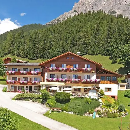 Aparthotel Ramsau-2