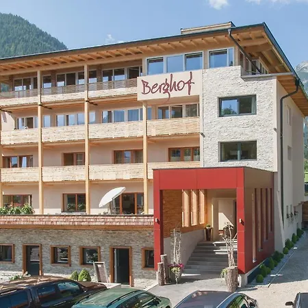 Boutiquehotel Berghof-2