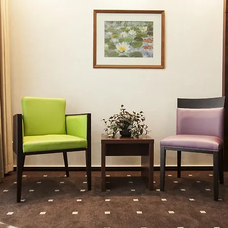 Aparthotel Deluxe-3