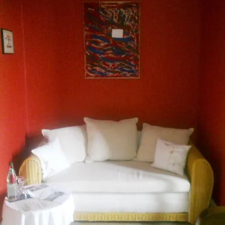 Wohnen im Burghotel-2