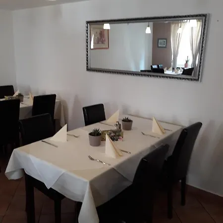 Hotel Restaurant Stern-3