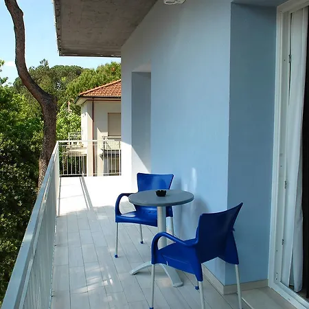 Roma Suite Apartments-3