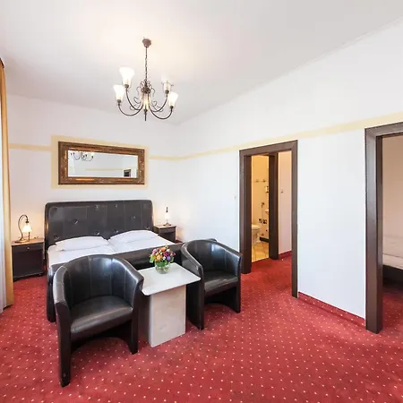 Hotel An Der Oper Duesseldorf-3