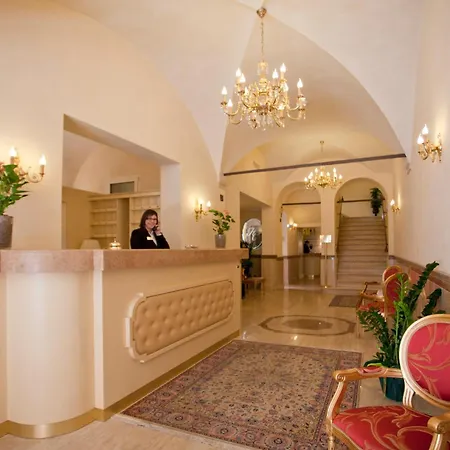 Hotel Cavour-2