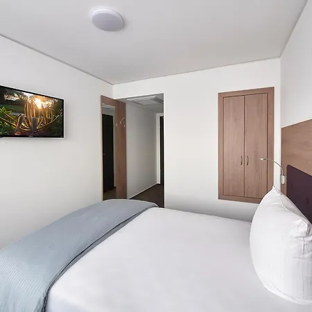 Hotel New In-2