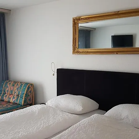 Hotel Crystal-3