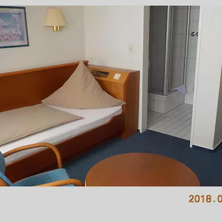 Porsche Hotel-2