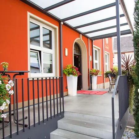 Hotel Löwen Garni - B&B-3