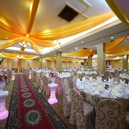 Central Hotel-2