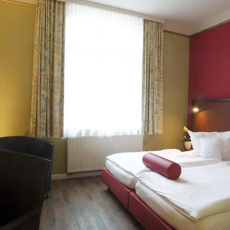 Ringhotel Schwarzer Baer-2