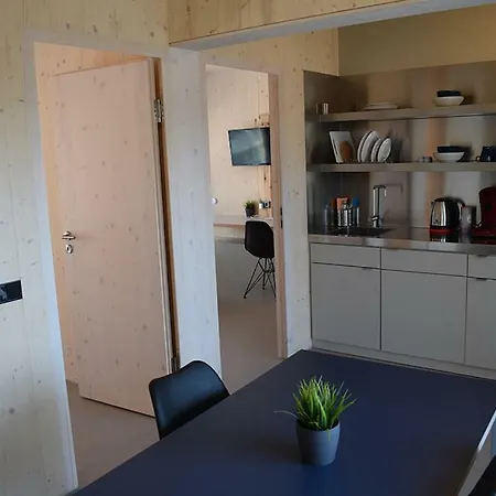 City Studios Warum ins Hotel-3