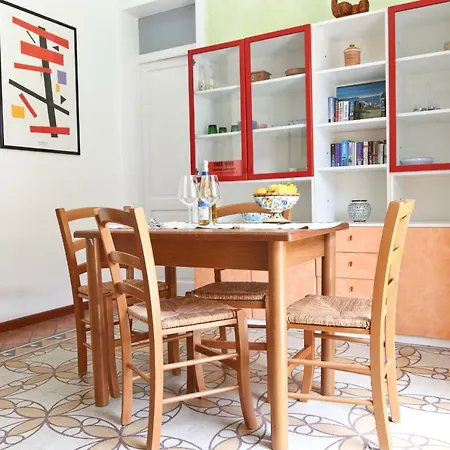 Garibaldi B&B-3