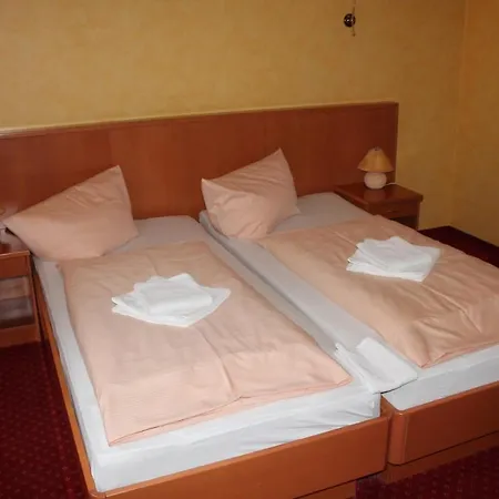 La Rustica Altstadthotel-2