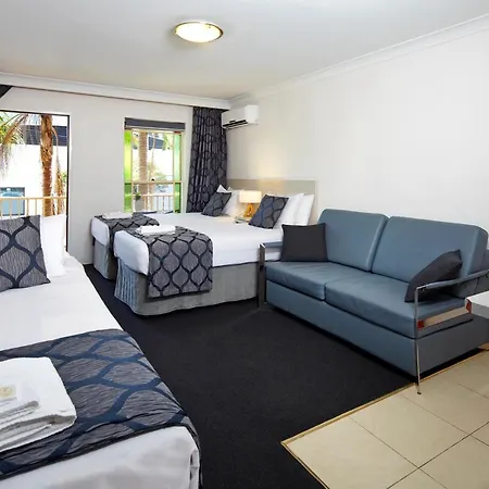 Central Railway Hotel-2