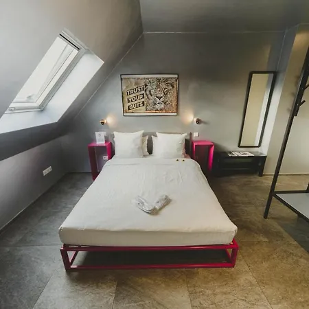 Hotel Jj32 Luxembourg Centre Gare-2