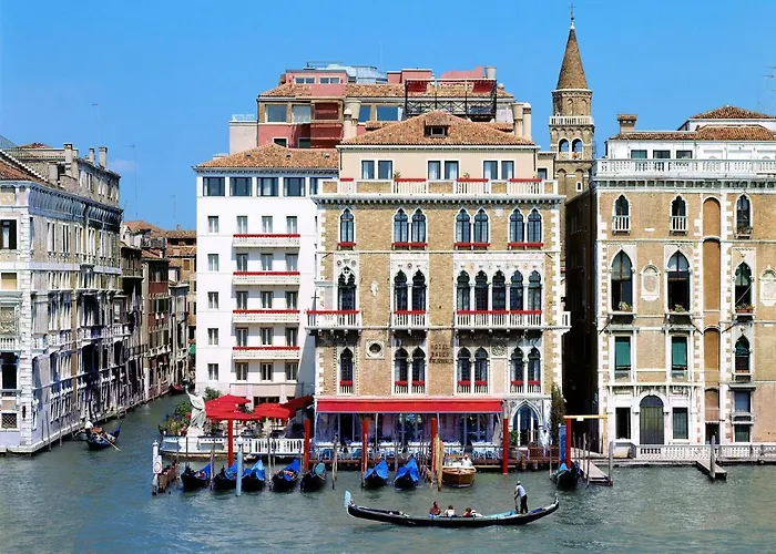 5-Sterne-Hotel: Bauer Il Palazzo