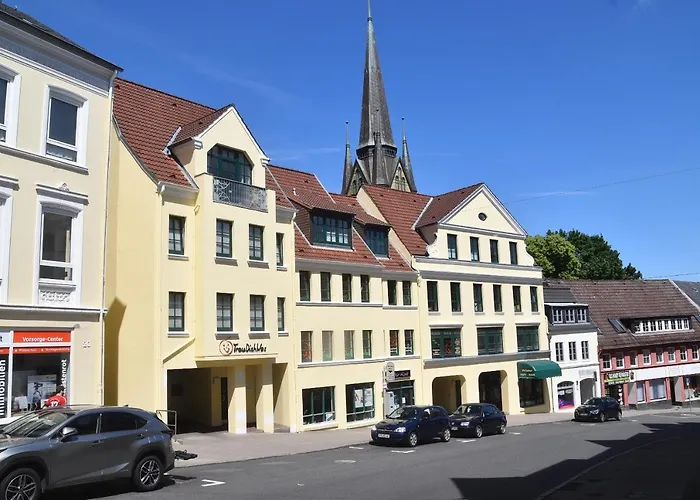 Ferienvermietung: Fewo1846 - Atrium - Luxurioese Wohnung Mit 3 Schlafzimmern Und Balkon Im Stadtzentrum