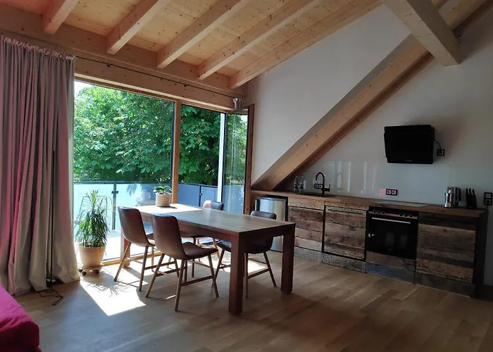 Ferienwohnungen Und Zimmer In Reutlingen-Gönningen
