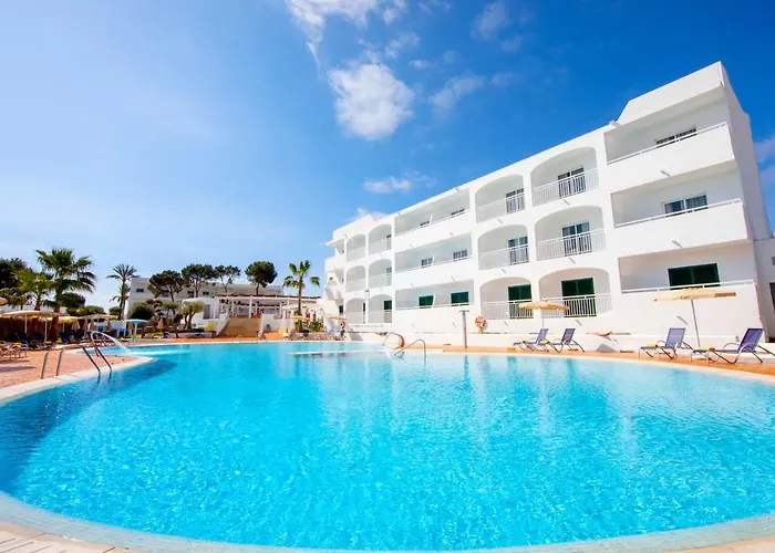 Gavimar Ariel Chico And Apartments