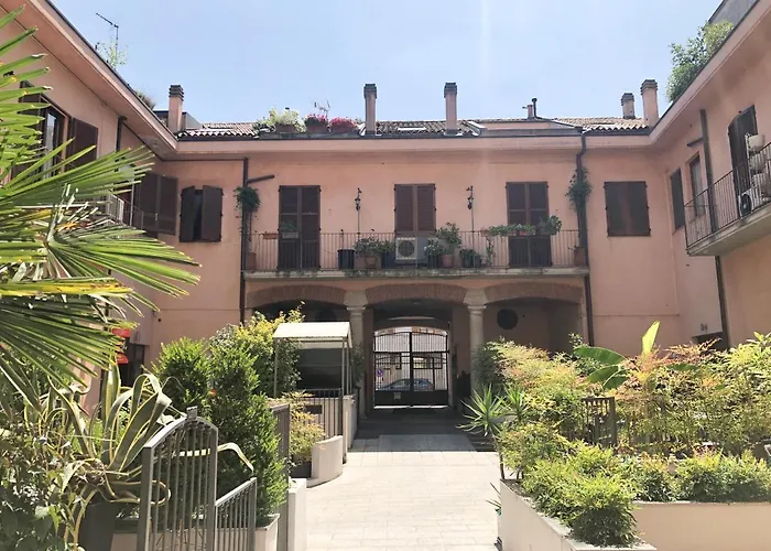  Easy Milano - Rooms And Apartments Navigli