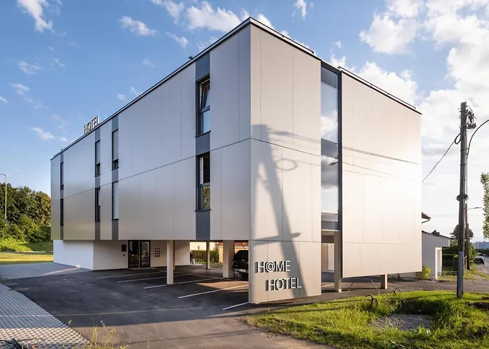Hotel nahe Flughafen: Hotel At Home - Late Arrival Self Check In