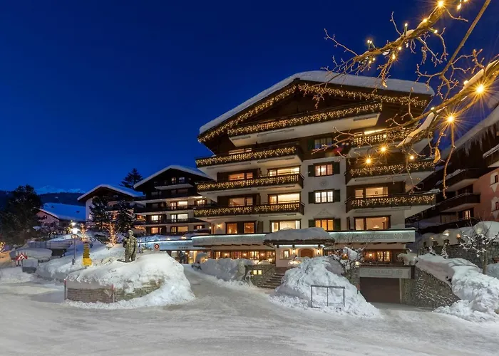 Hotel mit Pool: Hotel Alpina